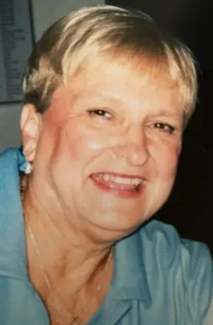 JoAnn (Sykora) Brown